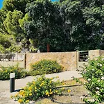 Villa Libre Mare, Your Cozy Vacation Villa
