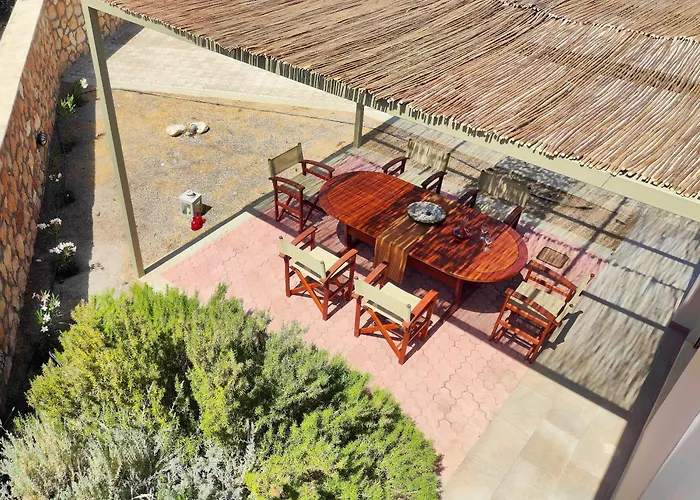 Villa Libre Mare, Your Cozy Vacation Villa